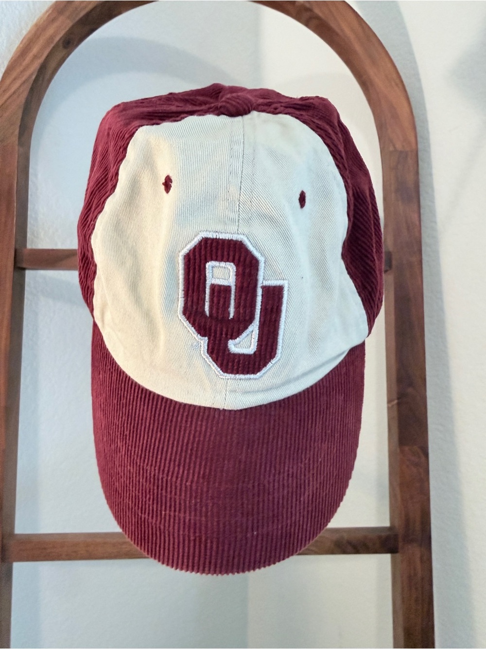 Zephyr Oklahoma Sooners OU Corduroy Adjustable Hat Cap Crimson Cream NCAA